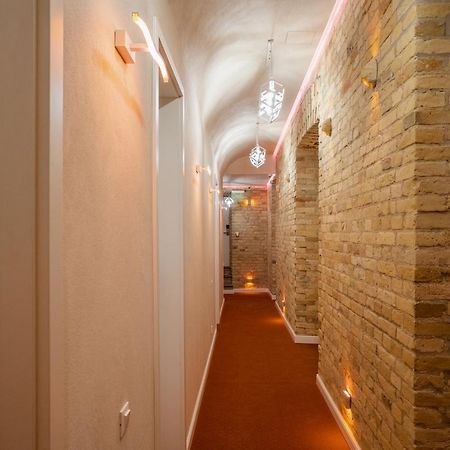 The Key Hotel เคียฟ ภายนอก รูปภาพ